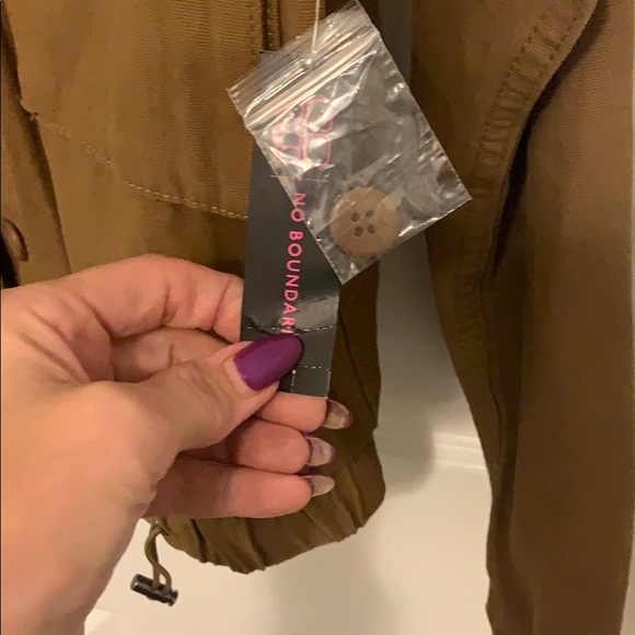 NWT NOBO size 1 juniors brown crop jacket - Picture 3 of 3